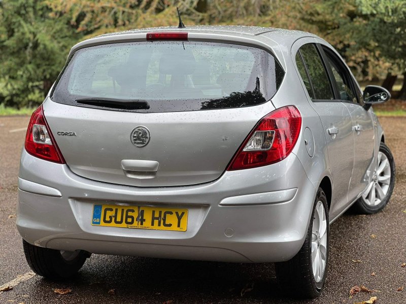 VAUXHALL CORSA