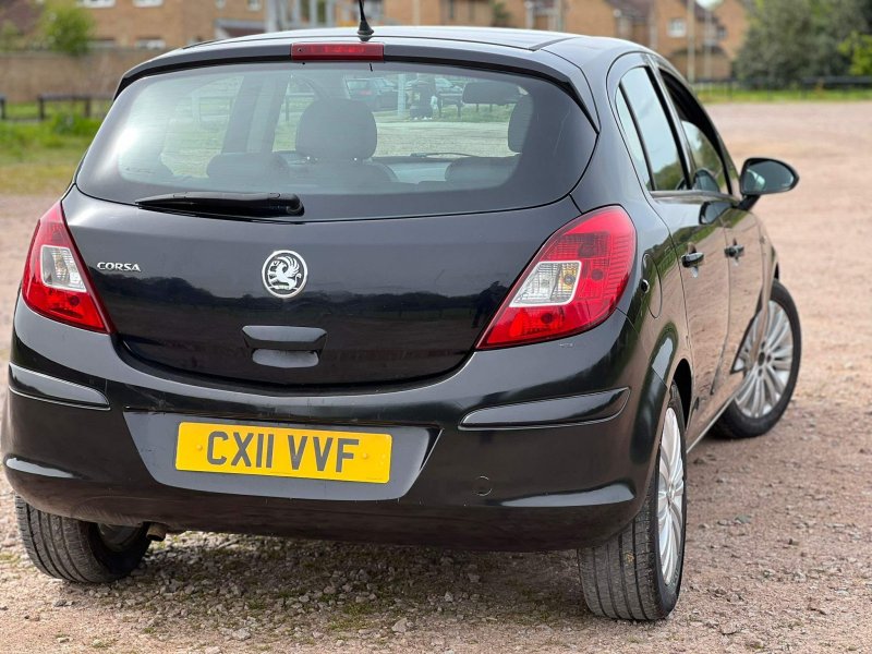 VAUXHALL CORSA