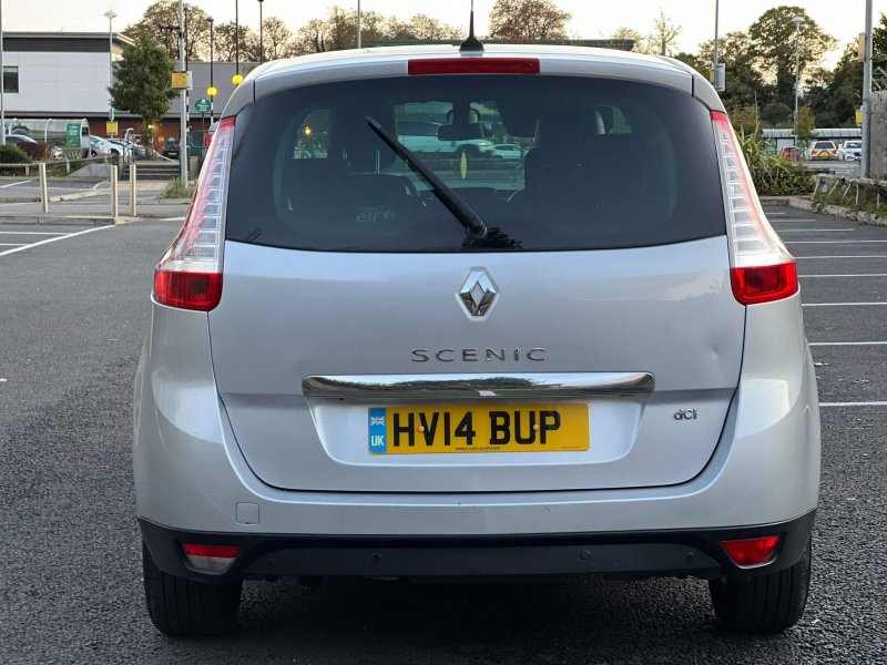 RENAULT GRAND SCENIC