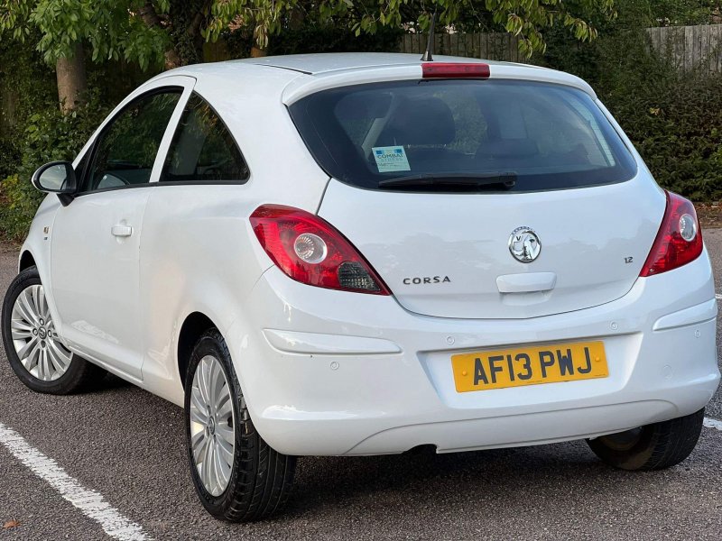 VAUXHALL CORSA