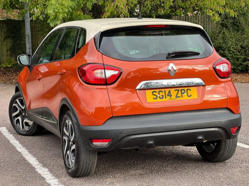 RENAULT CAPTUR