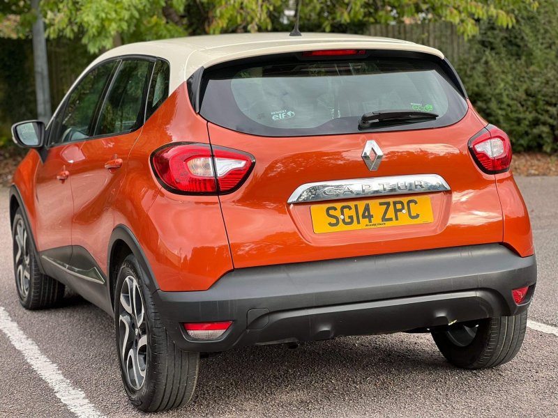 RENAULT CAPTUR