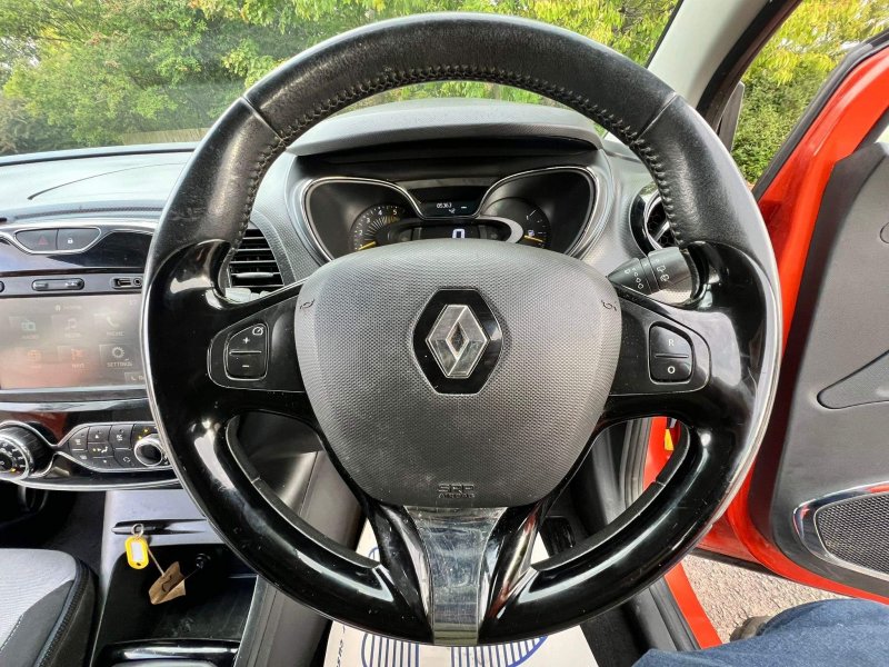 RENAULT CAPTUR