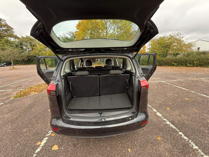 VAUXHALL ZAFIRA TOURER