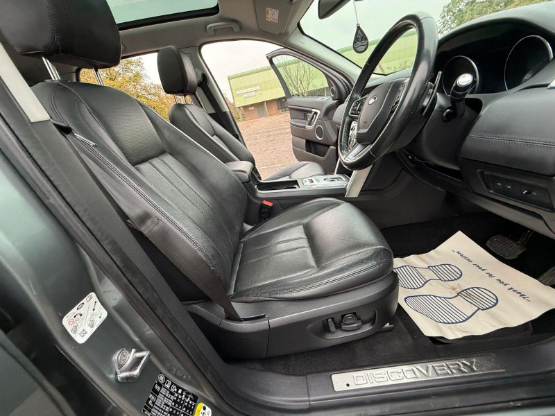 LAND ROVER DISCOVERY SPORT