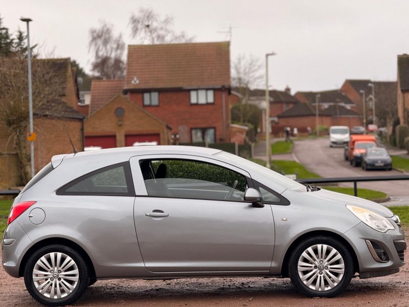 VAUXHALL CORSA