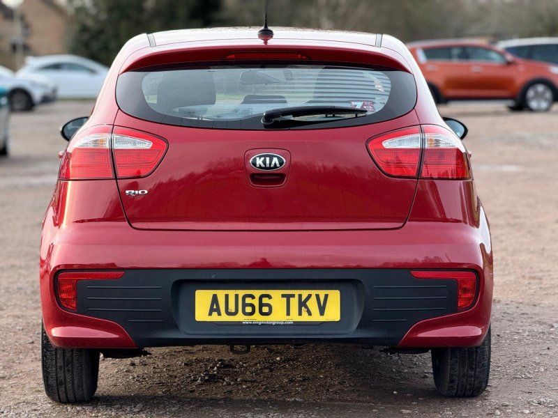 KIA RIO